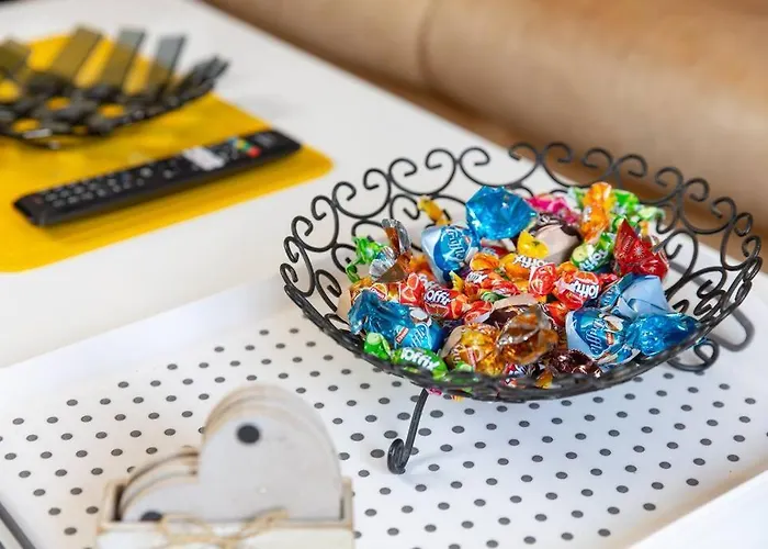 Apartment Deluxe Ana 100 M From The *