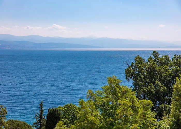 Deluxe Ana 100 M From The Apartman *