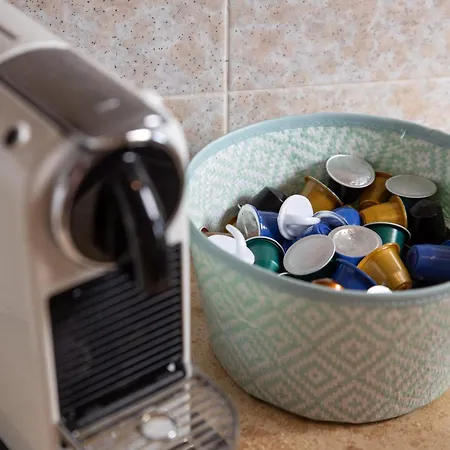 Deluxe Ana 100 M From The Apartament *