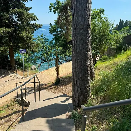 Apartament Deluxe Ana 100 M From The Opatija